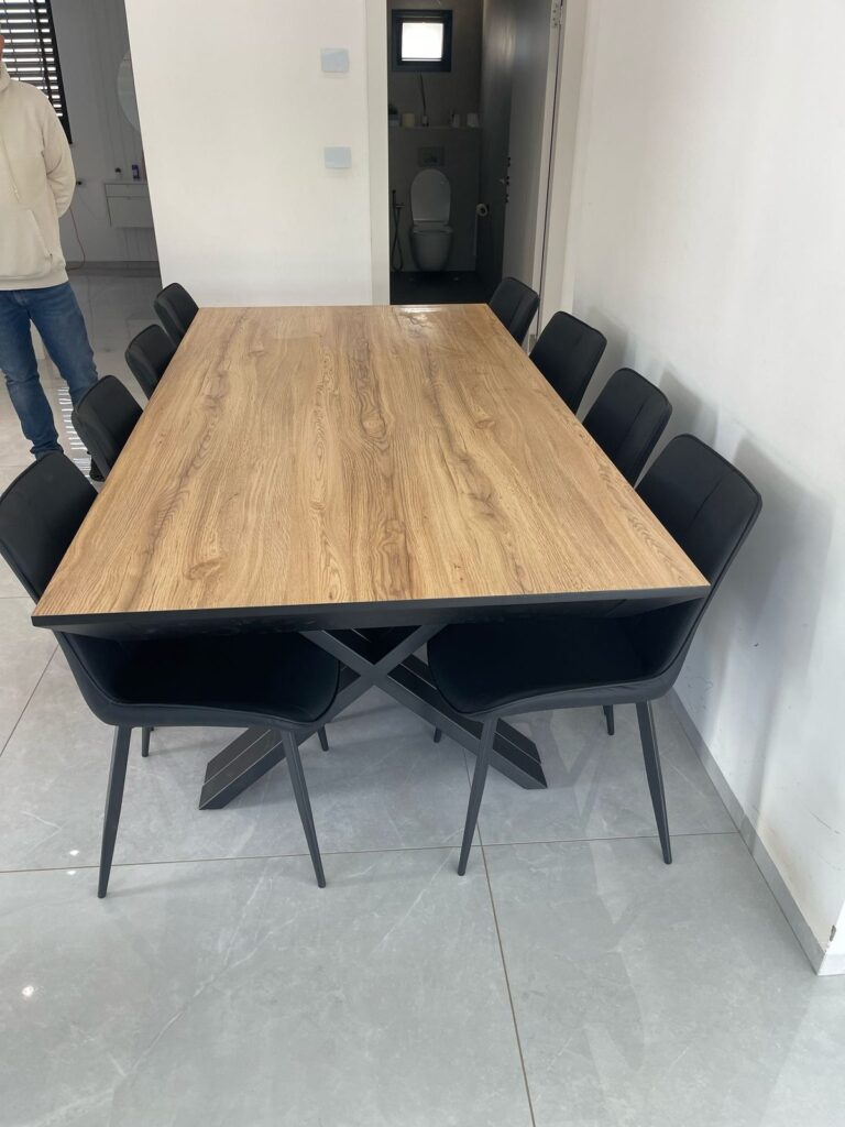 פינת אוכל אצל לקוחות, אחרי ההרכבה